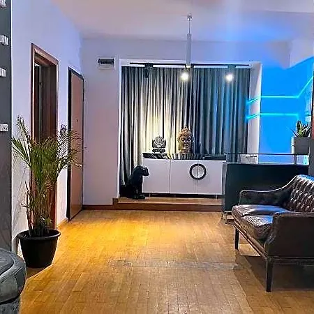 فندق Parliament Penthouse 5*