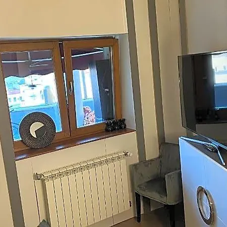 Parliament Penthouse بوخارست