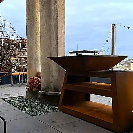 Parliament Penthouse فندق 5*